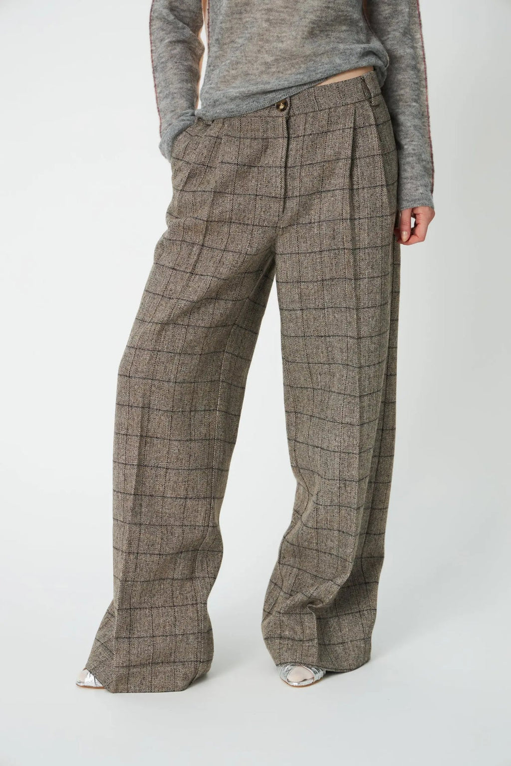 Oversized Low-waist Suiting Pants - Warm grey mélange