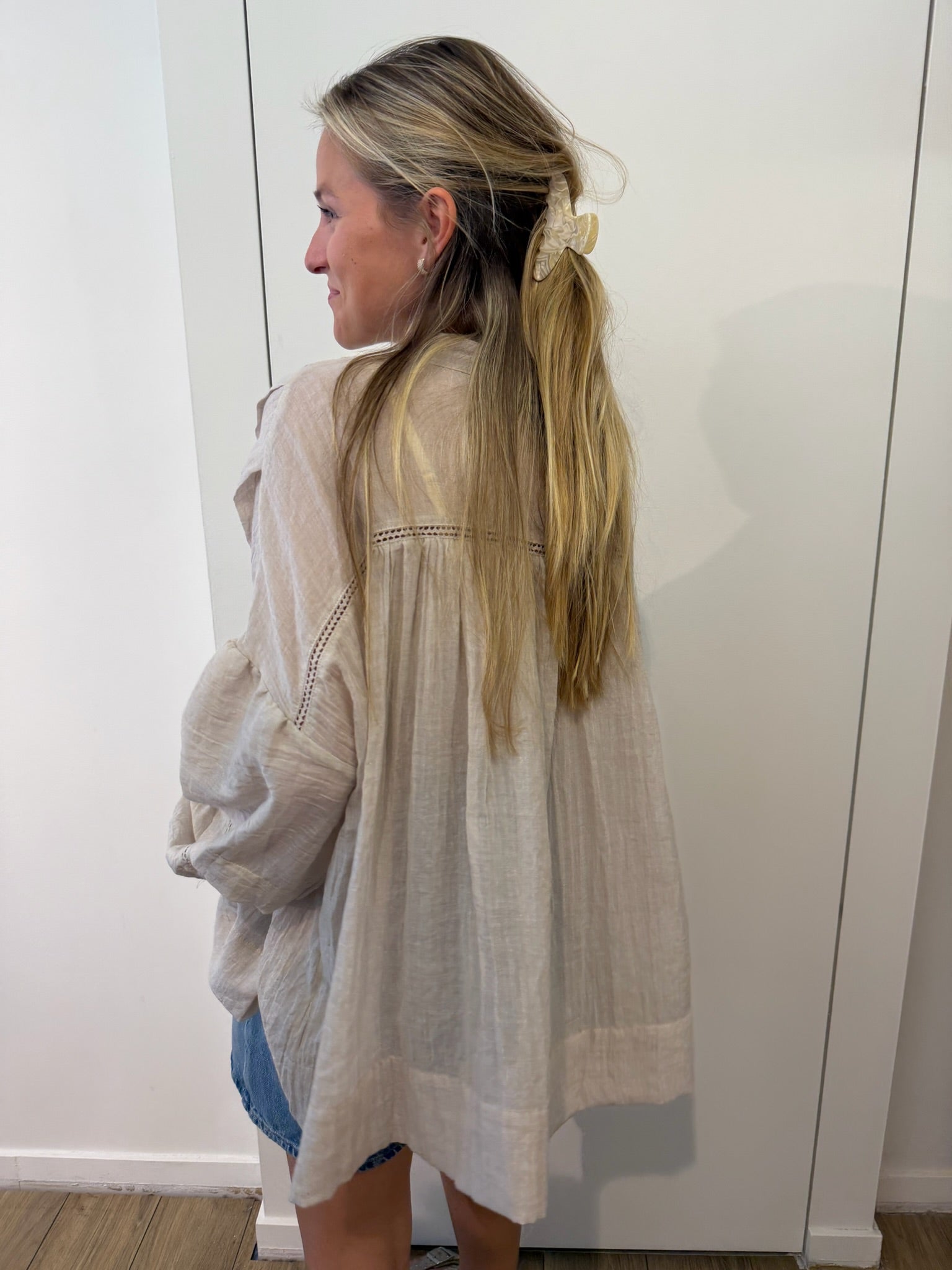 Blouse Beige Oversized