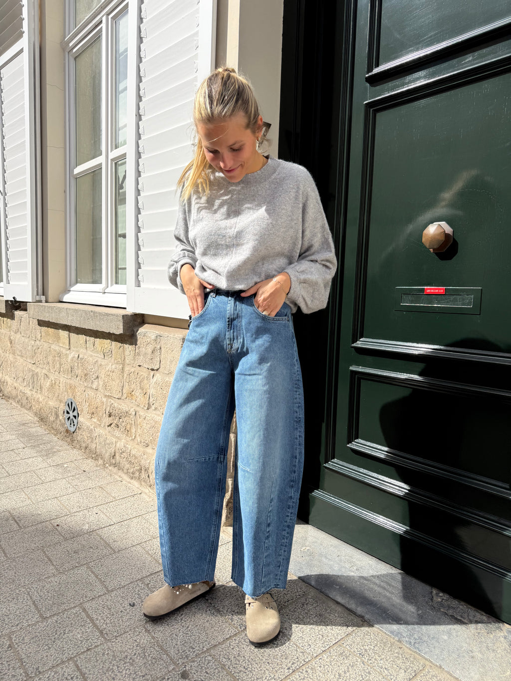 Delia Balloon Jeans