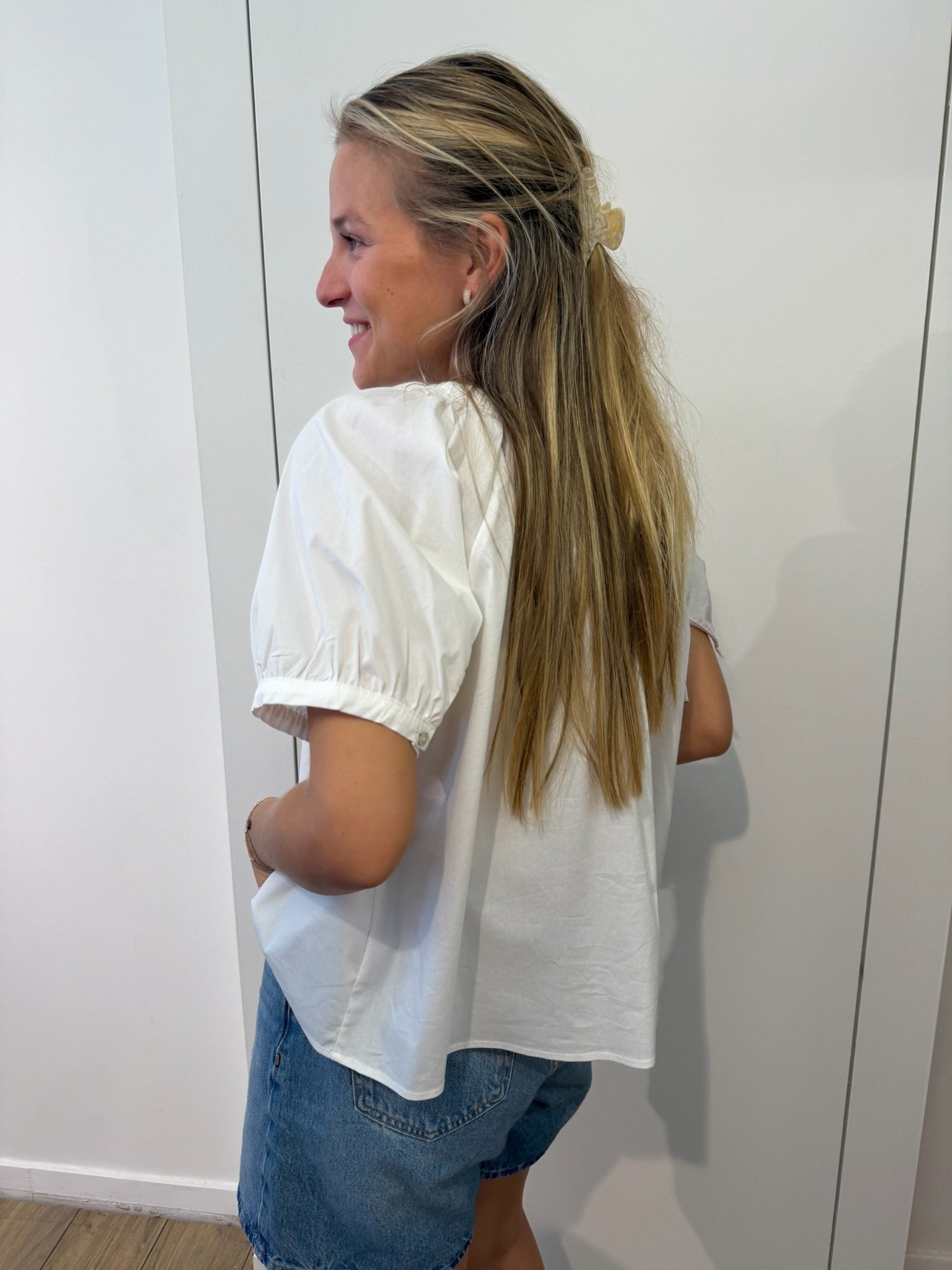 Leo Blouse