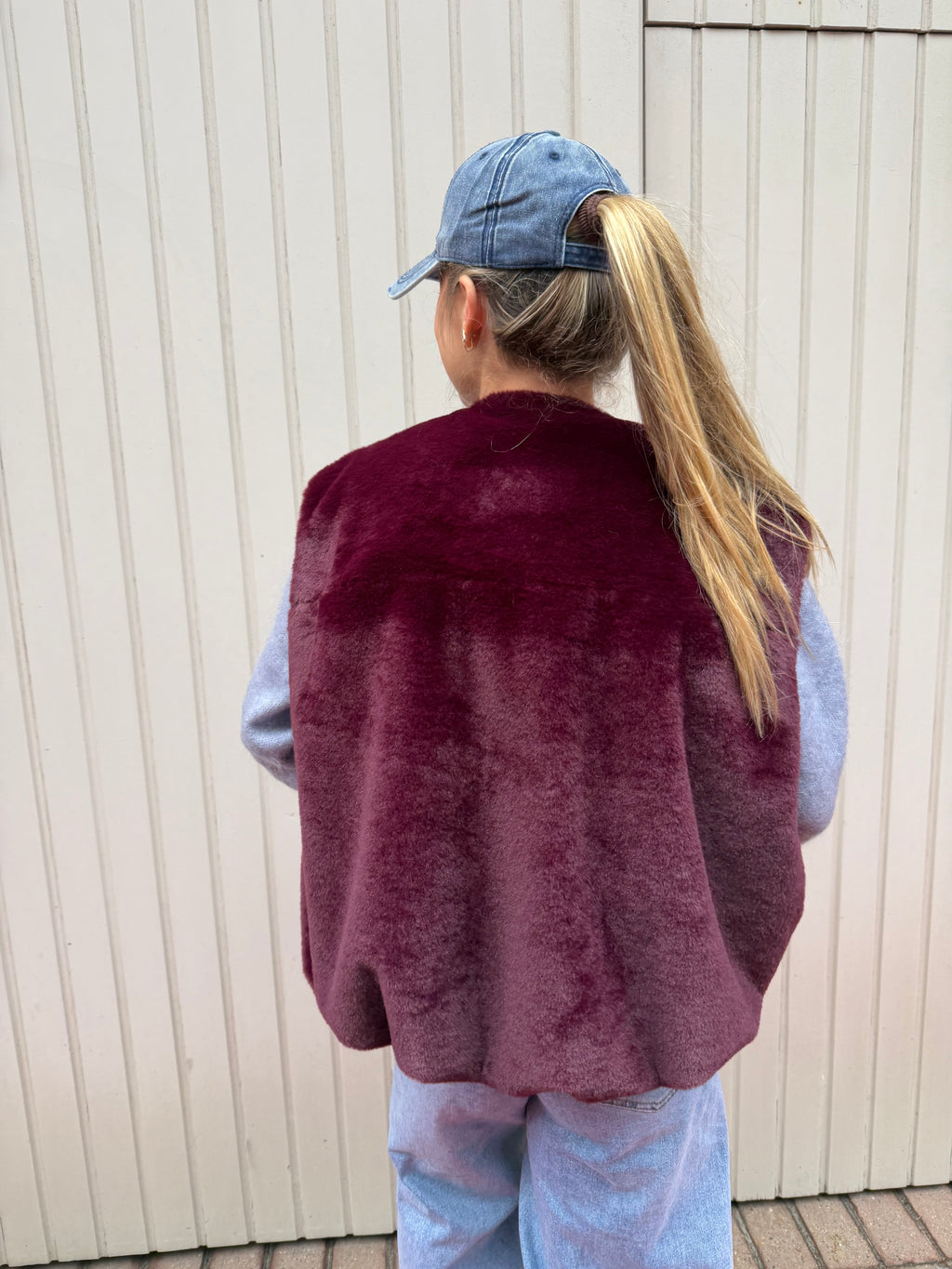 Fluffy Bodywarmer Burgundy