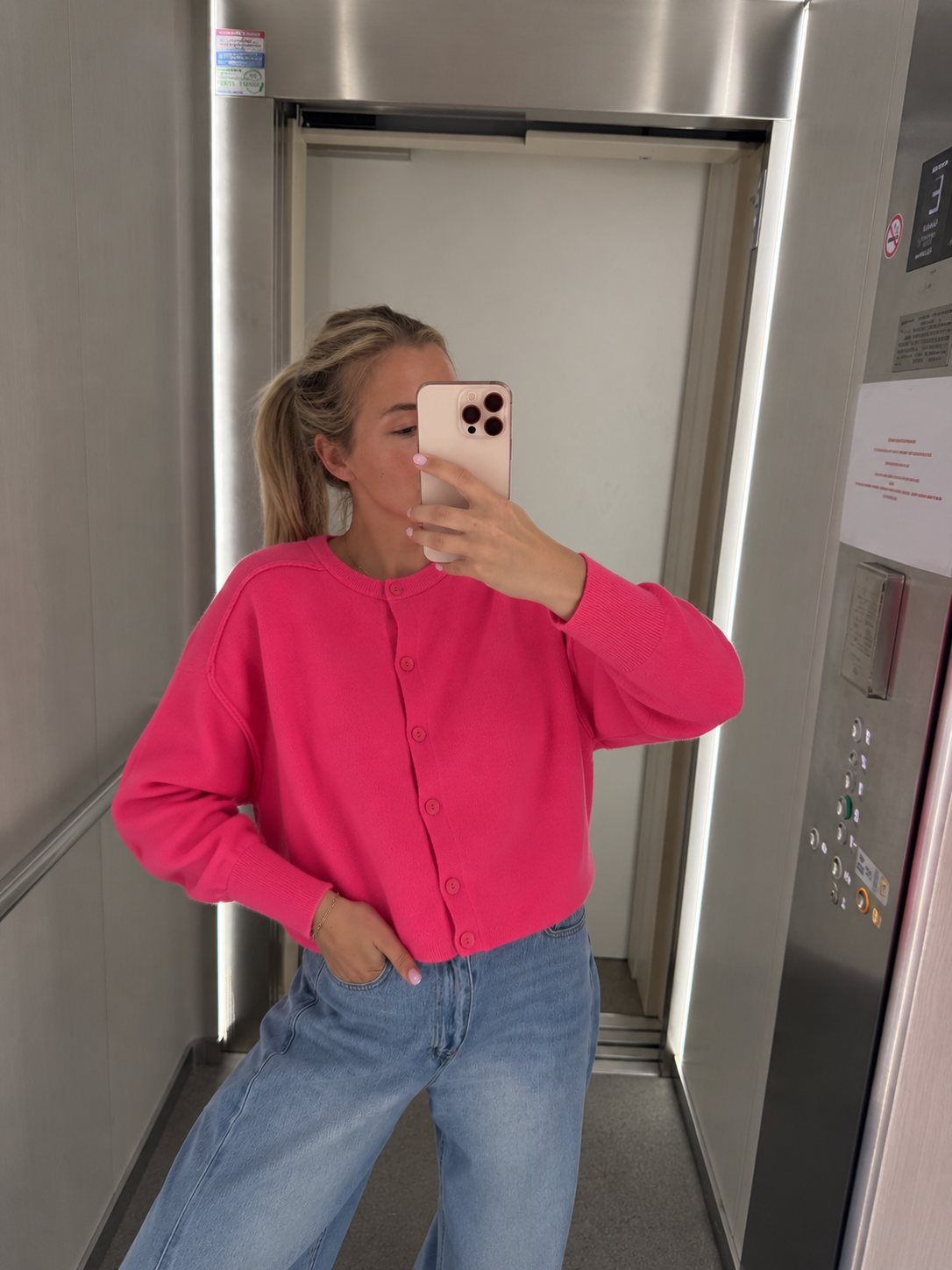 Jeanne Knit Neon Pink