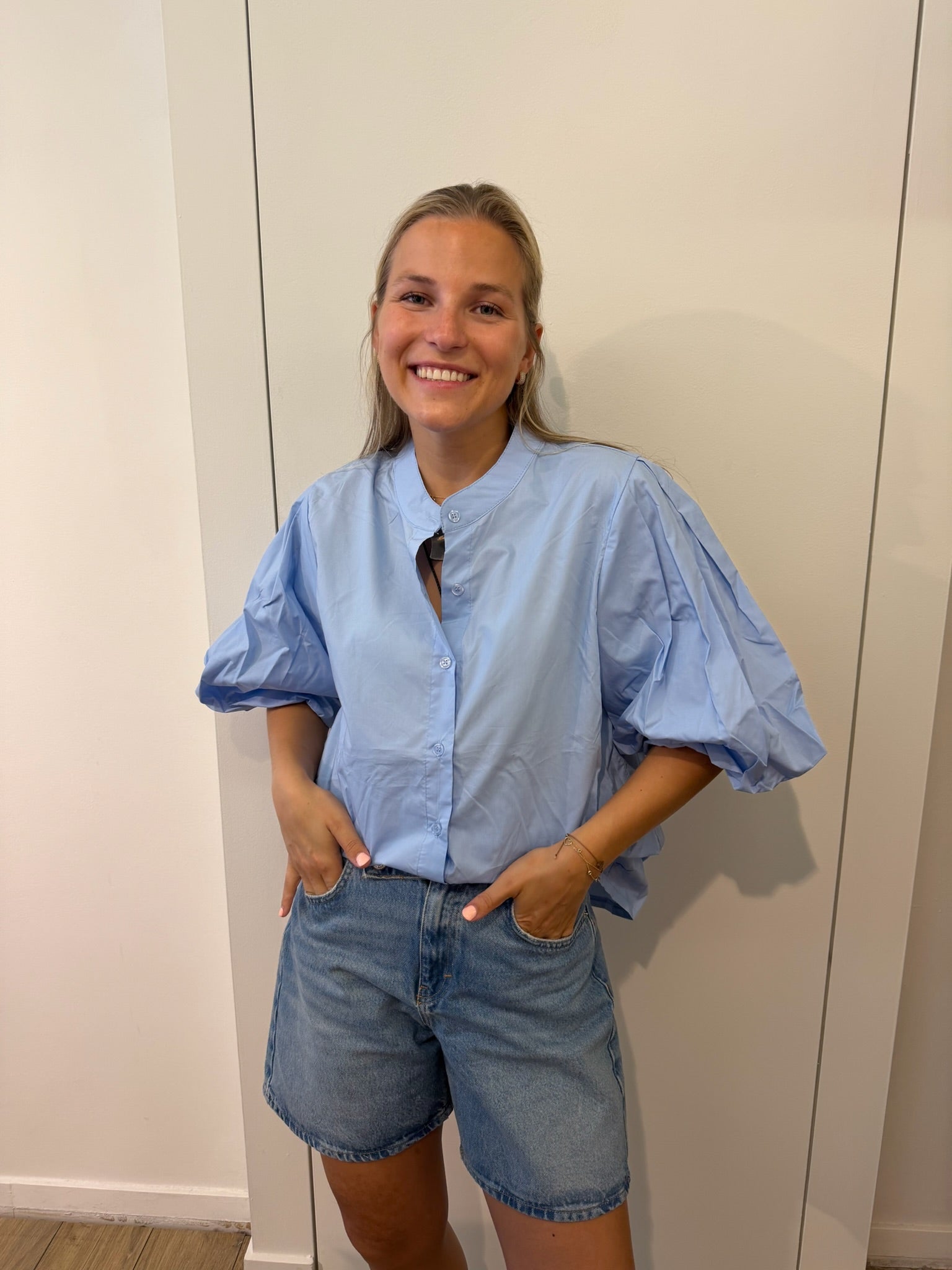 Marianne Blouse Baby Blue