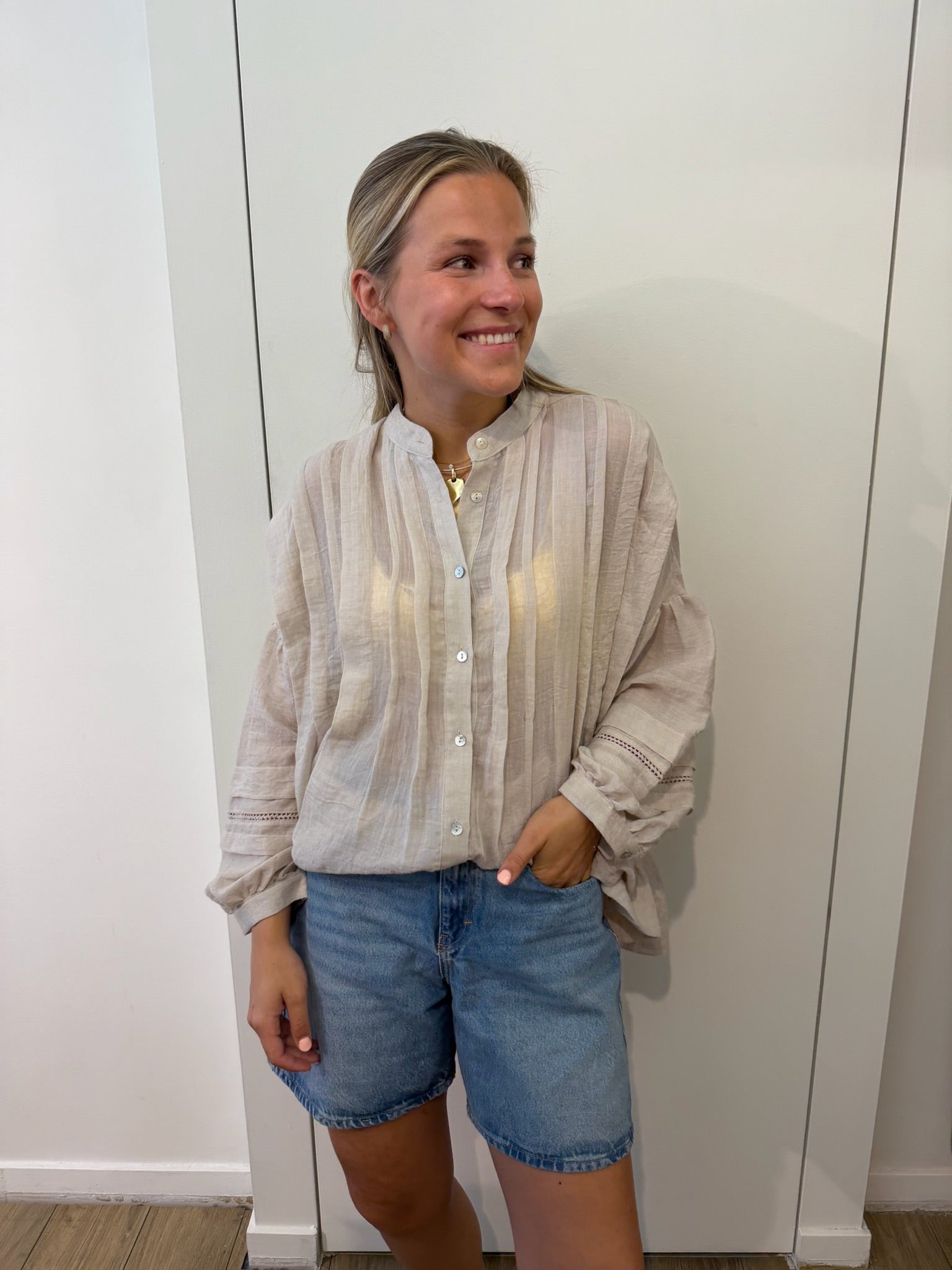 Blouse Beige Oversized
