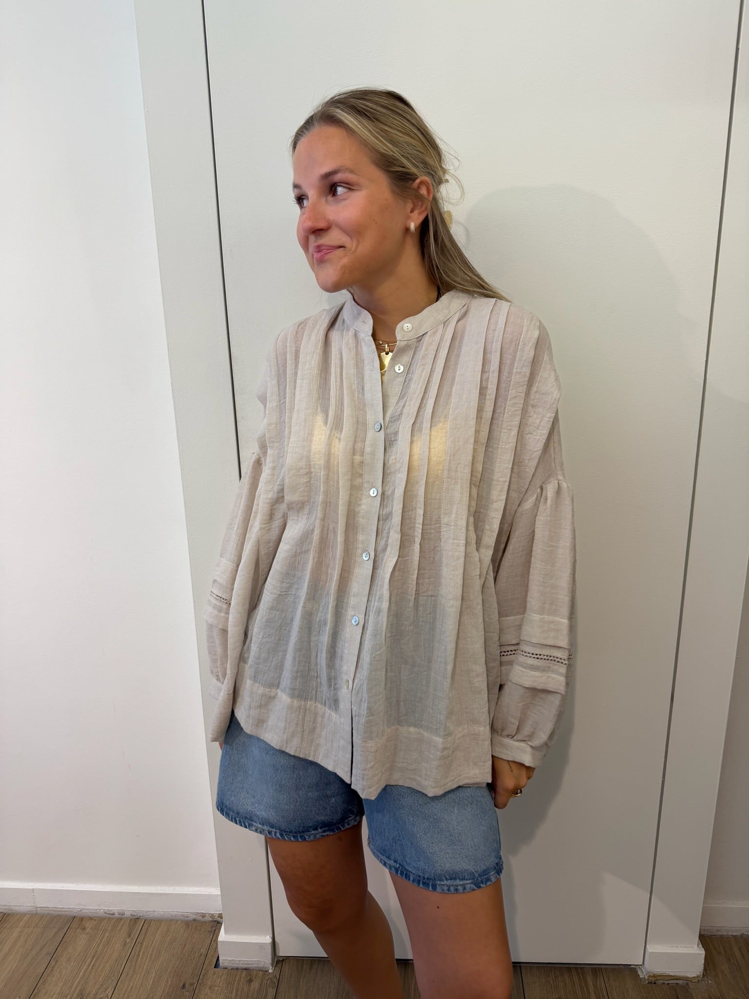 Blouse Beige Oversized