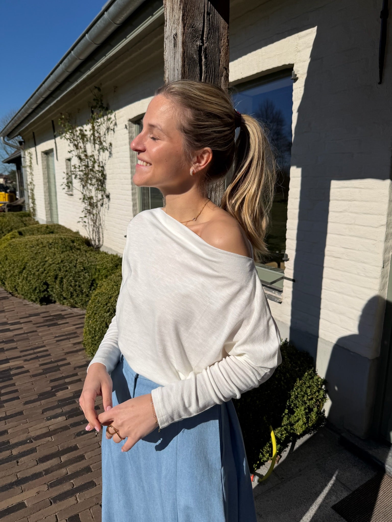 Emma Top White