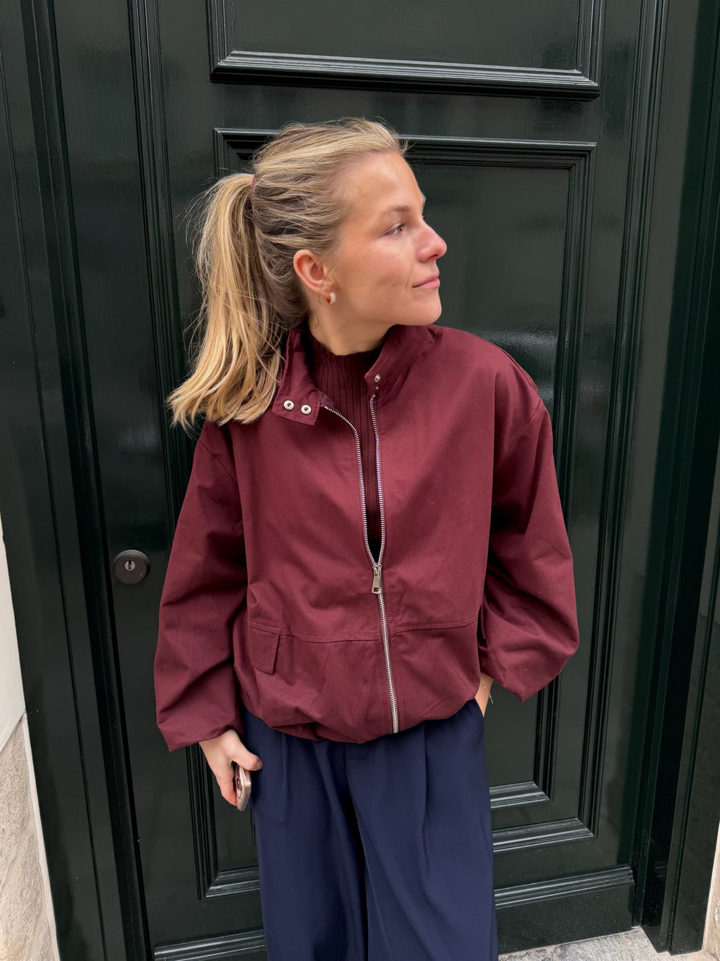 Leontine Vest Burgundy