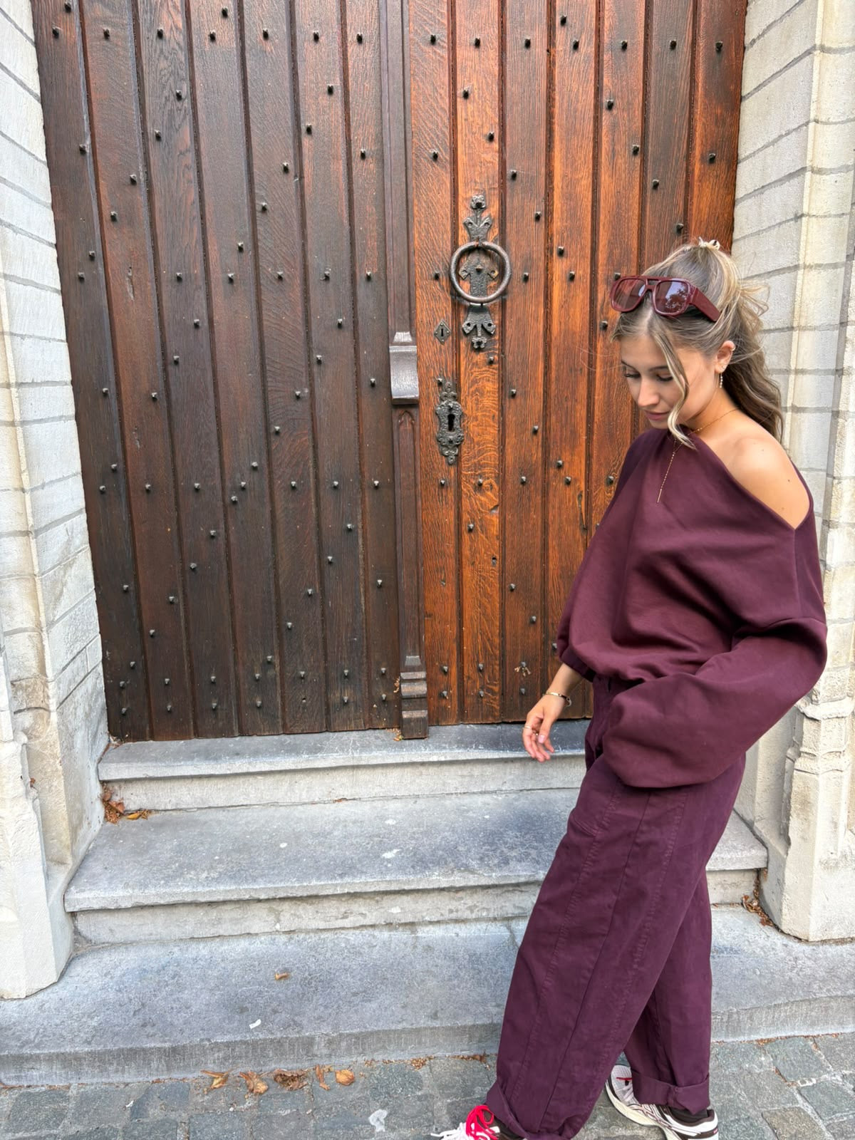 José Off Shoulder Knit Burgundy