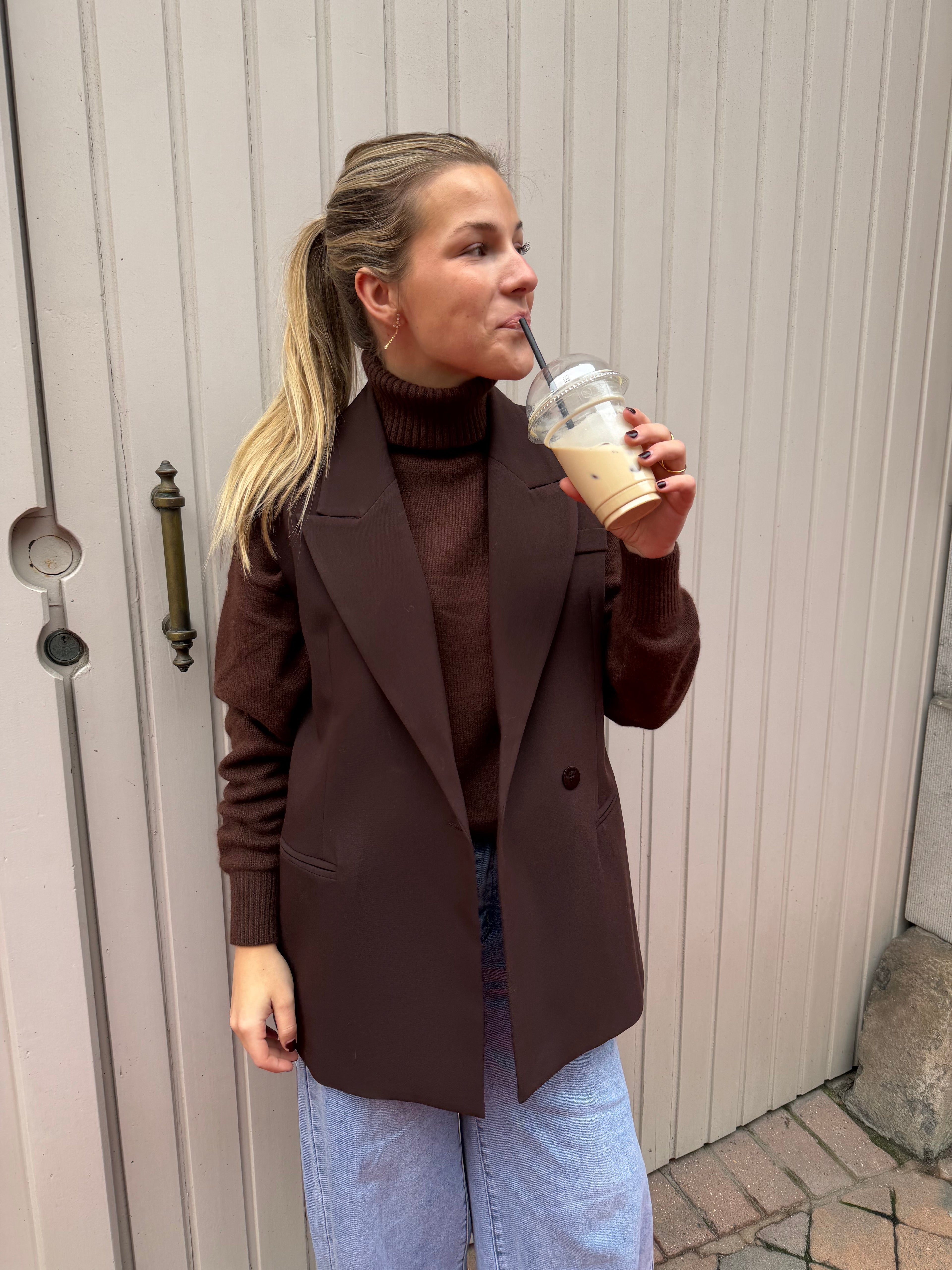 Sleeveless Blazer Chocolate