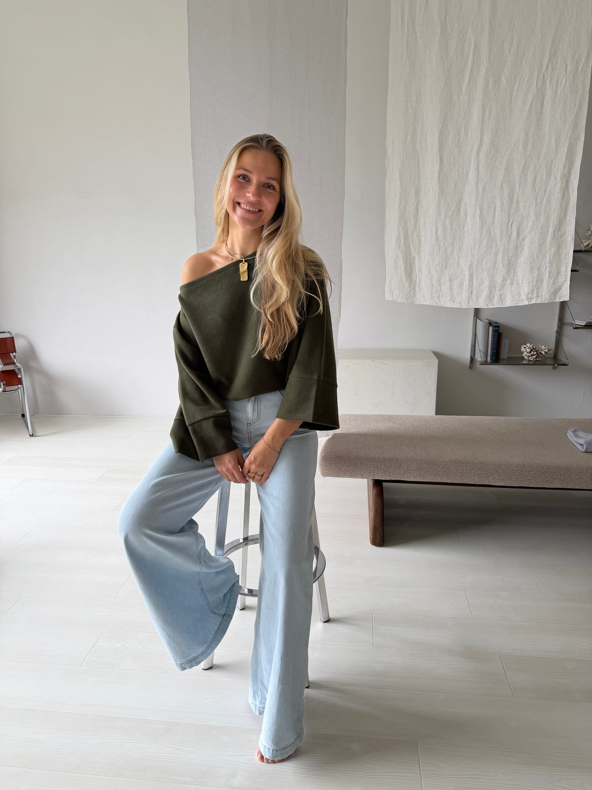Leo Top Khaki