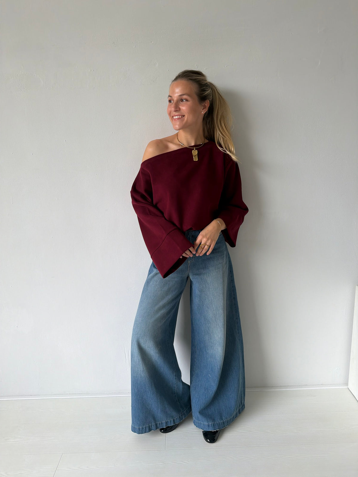 Leo Top Burgundy